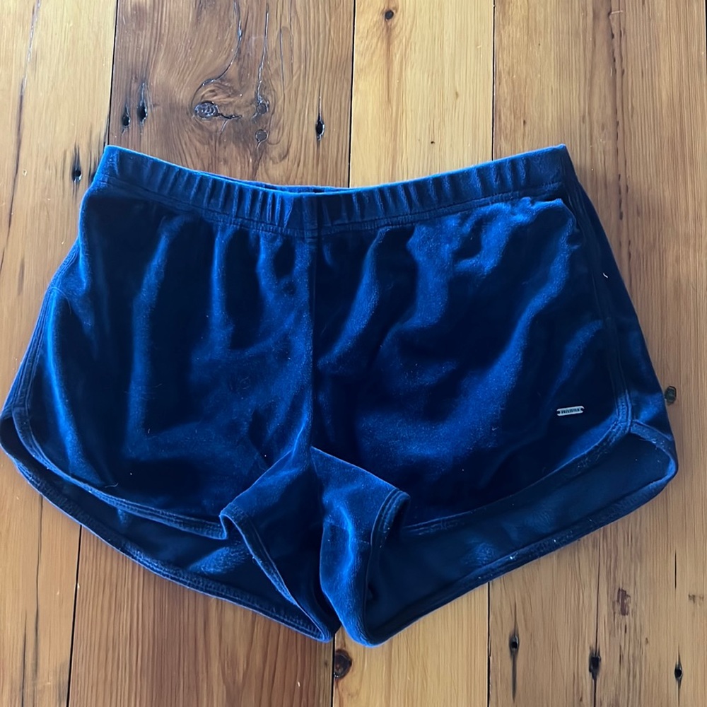 Hollister velvet shorts